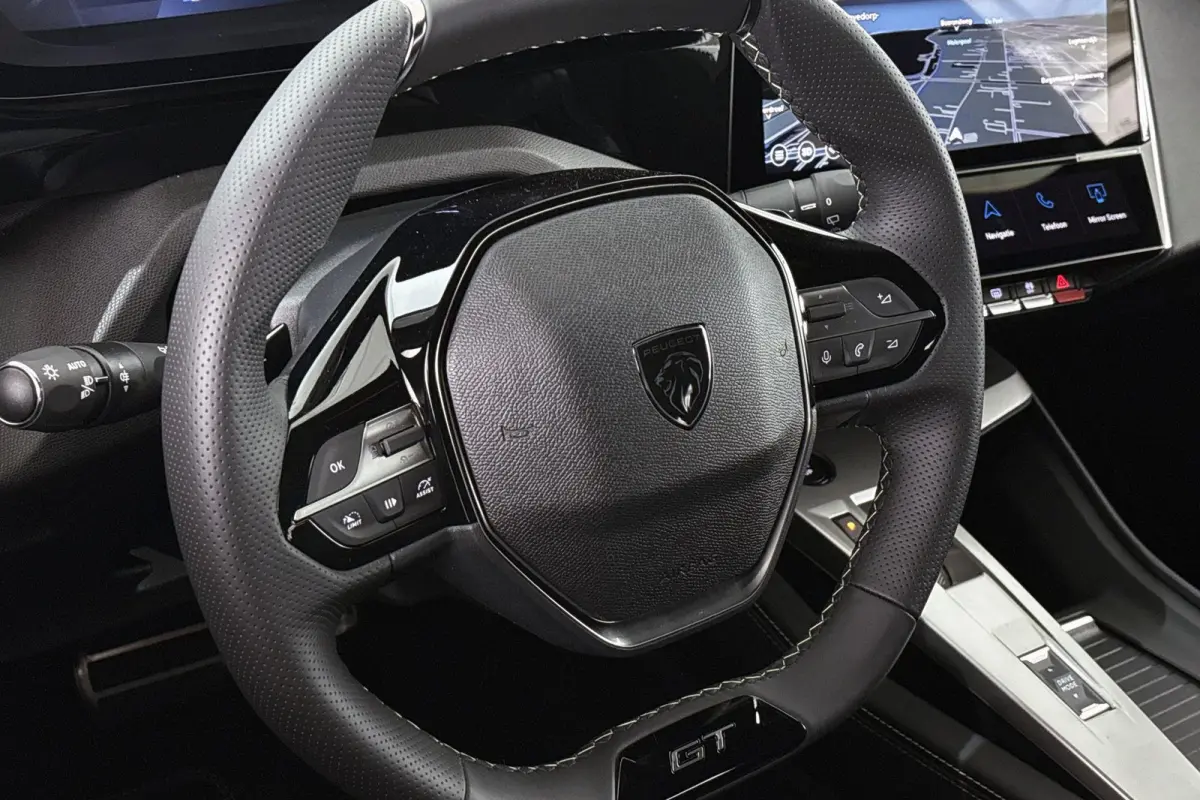 1.6 Plug-in Hybrid 195 GT Facelift Stuur-Stoelverwarming Camera Dodehoek