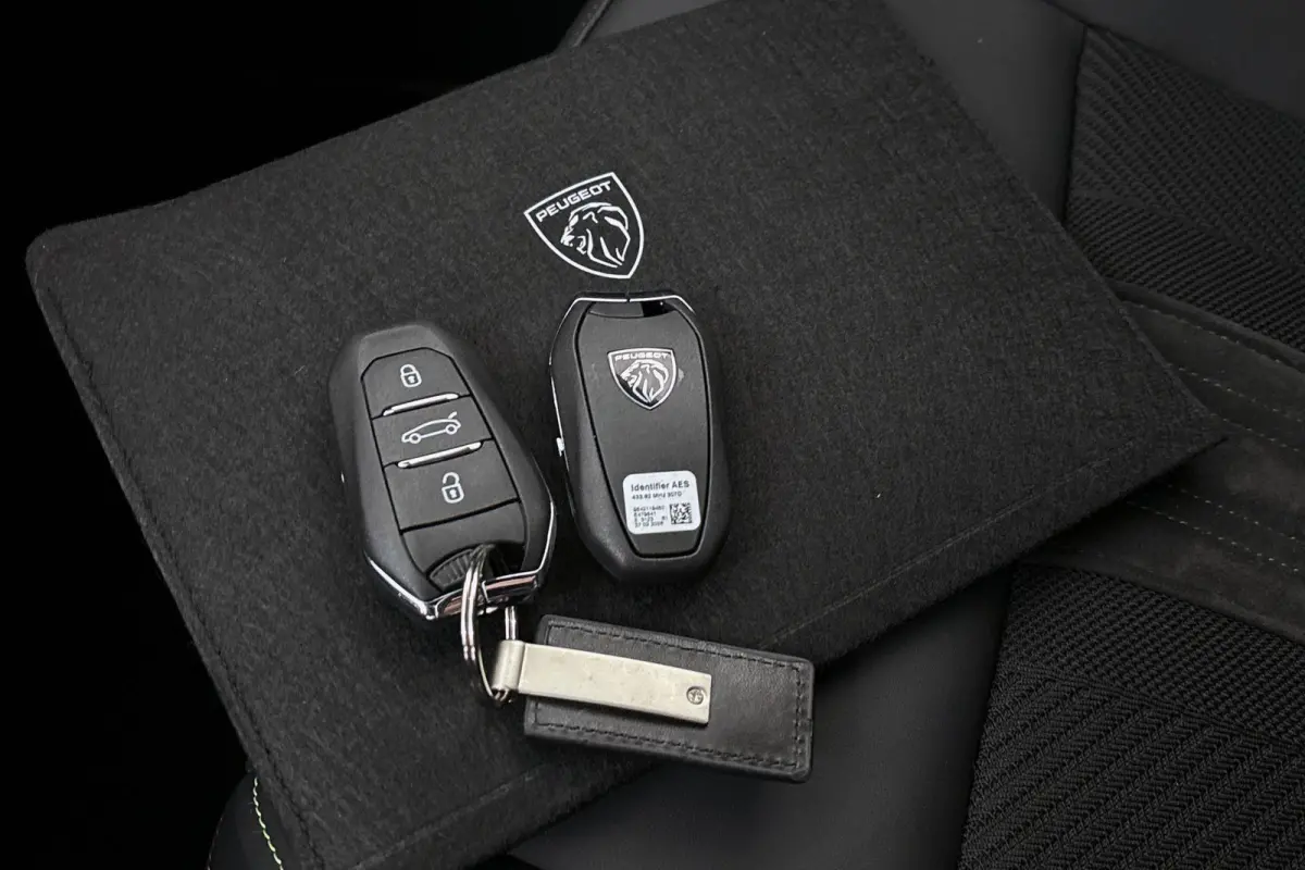 1.6 Plug-in Hybrid 195 GT Facelift Stuur-Stoelverwarming Camera Dodehoek