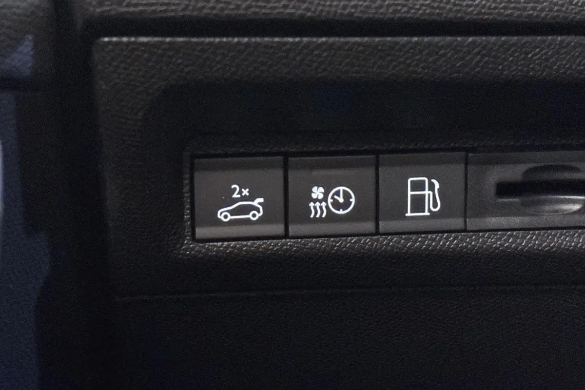1.6 Plug-in Hybrid 195 GT Facelift Stuur-Stoelverwarming Camera Dodehoek