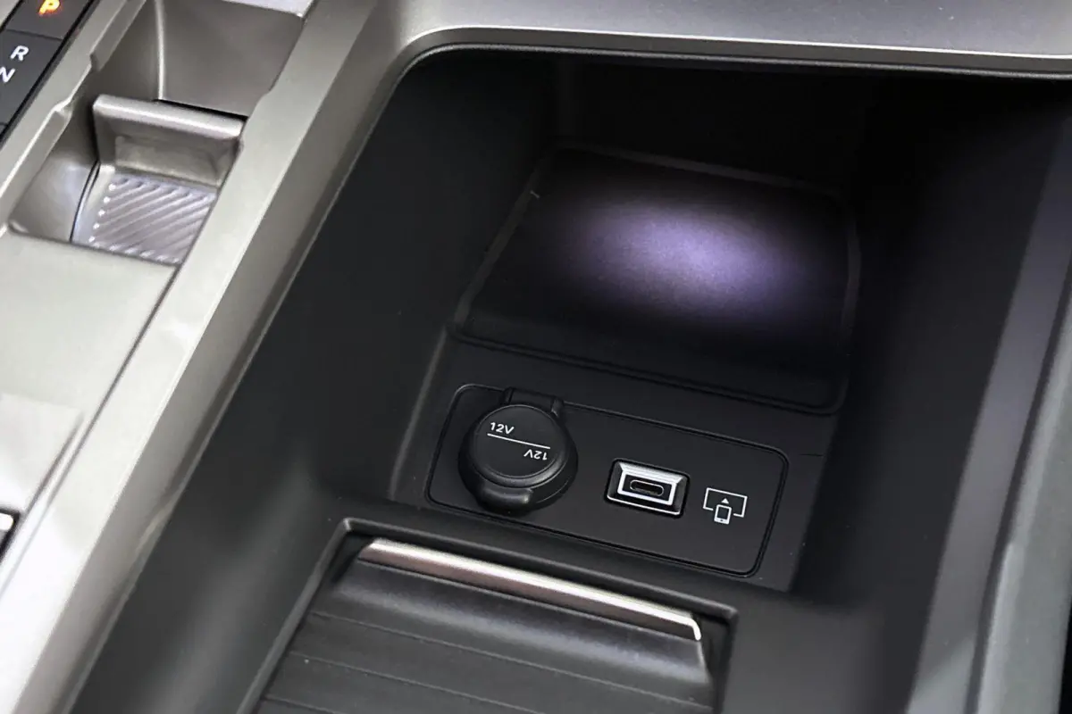 1.6 Plug-in Hybrid 195 GT Facelift Stuur-Stoelverwarming Camera Dodehoek