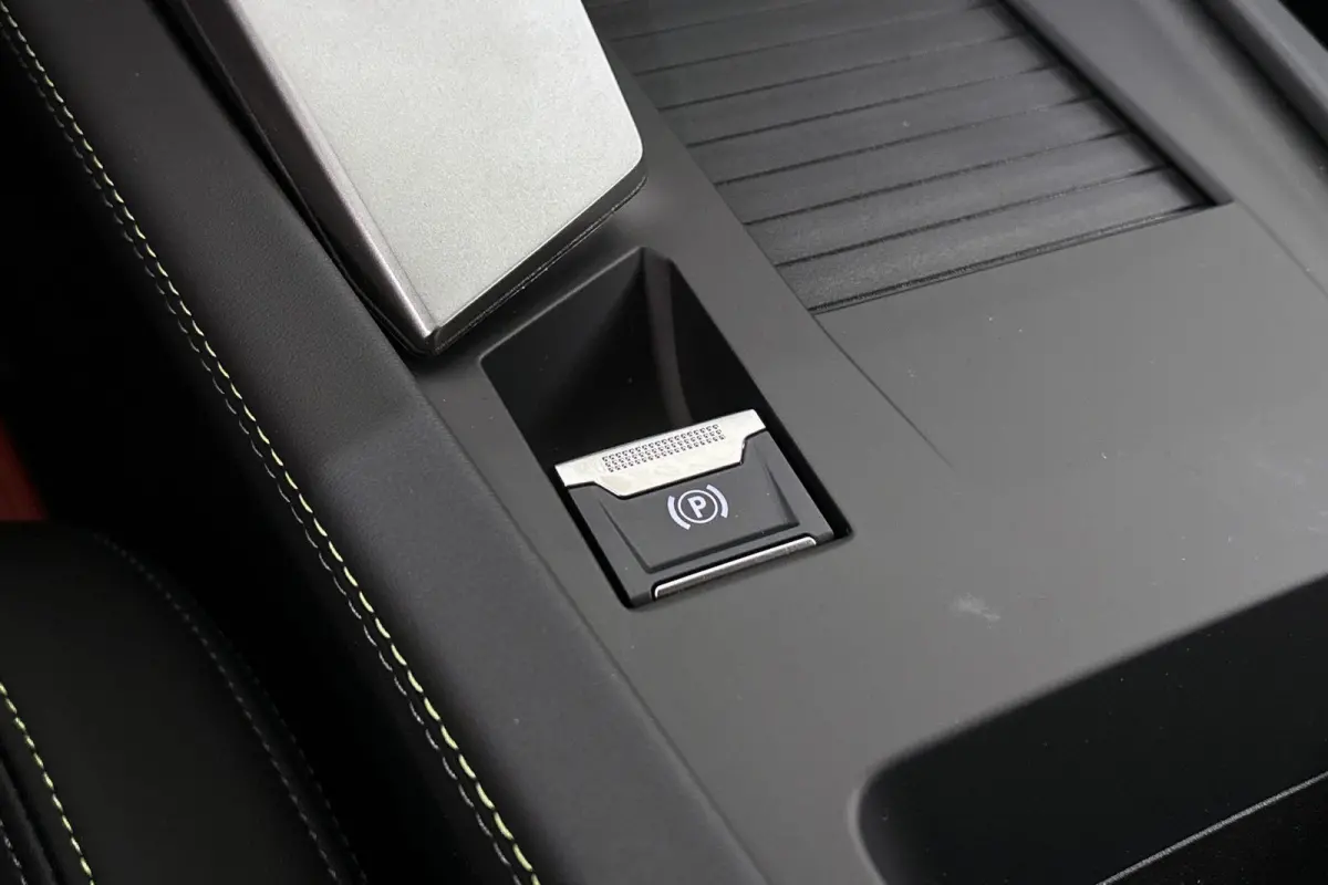 1.6 Plug-in Hybrid 195 GT Facelift Stuur-Stoelverwarming Camera Dodehoek