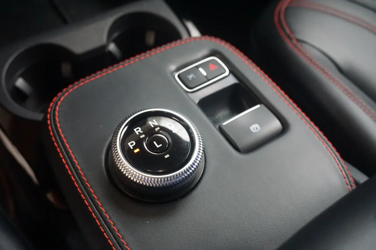 Extended AWD 98 kWh 92,5% SoH | Achteruitrijcamera | Apple Carplay/Android Auto|telefoonintegratie premium | Cruise control adaptief met Stop&Go en stuurhulp