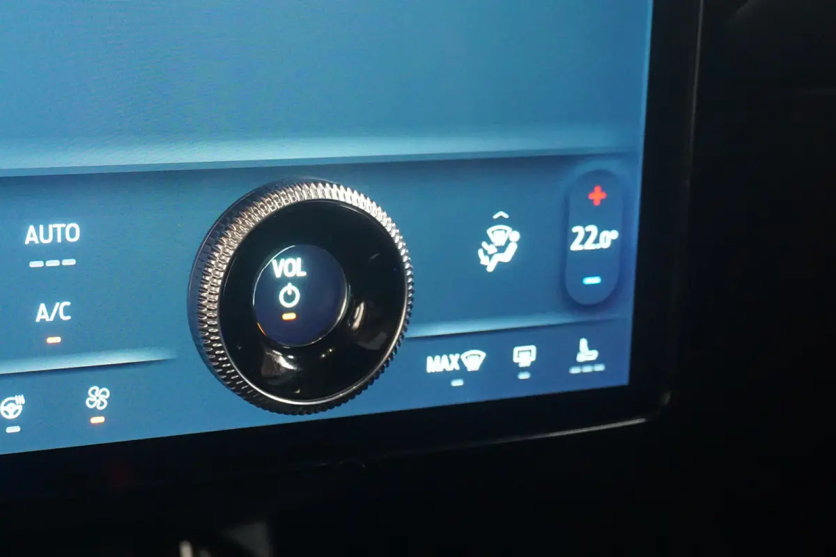 Extended AWD 98 kWh 92,5% SoH | Achteruitrijcamera | Apple Carplay/Android Auto|telefoonintegratie premium | Cruise control adaptief met Stop&Go en stuurhulp