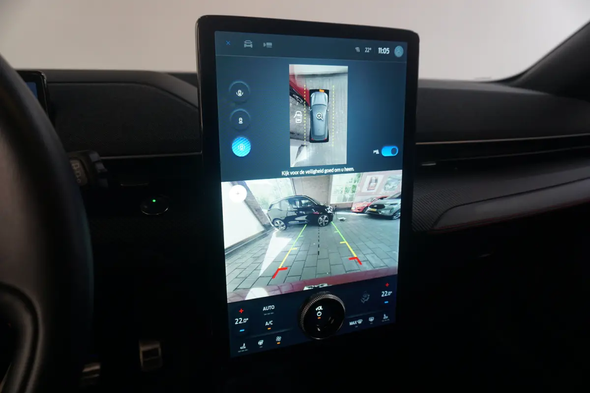 Extended AWD 98 kWh 92,5% SoH | Achteruitrijcamera | Apple Carplay/Android Auto|telefoonintegratie premium | Cruise control adaptief met Stop&Go en stuurhulp