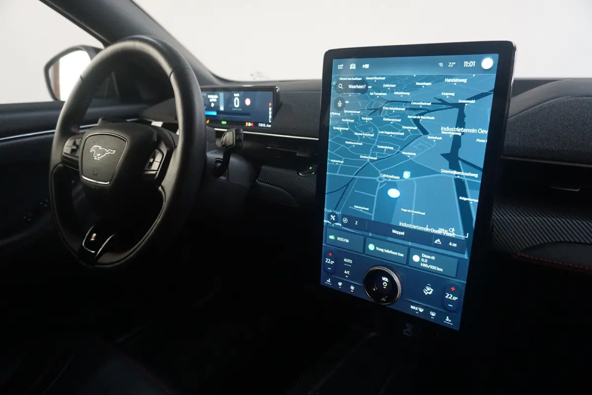 Extended AWD 98 kWh 92,5% SoH | Achteruitrijcamera | Apple Carplay/Android Auto|telefoonintegratie premium | Cruise control adaptief met Stop&Go en stuurhulp