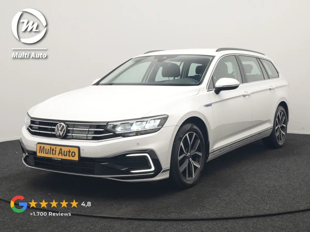 1.4 TSI GTE Business PHEV 218pk Dealer O.H. | Adaptive Cruise | Camera | Voorstoelen Verwarmd | Apple Carplay | Navigatie | DAB | Park Assist | Draadloze Telefoonlader | IQ Drive | Plug In H