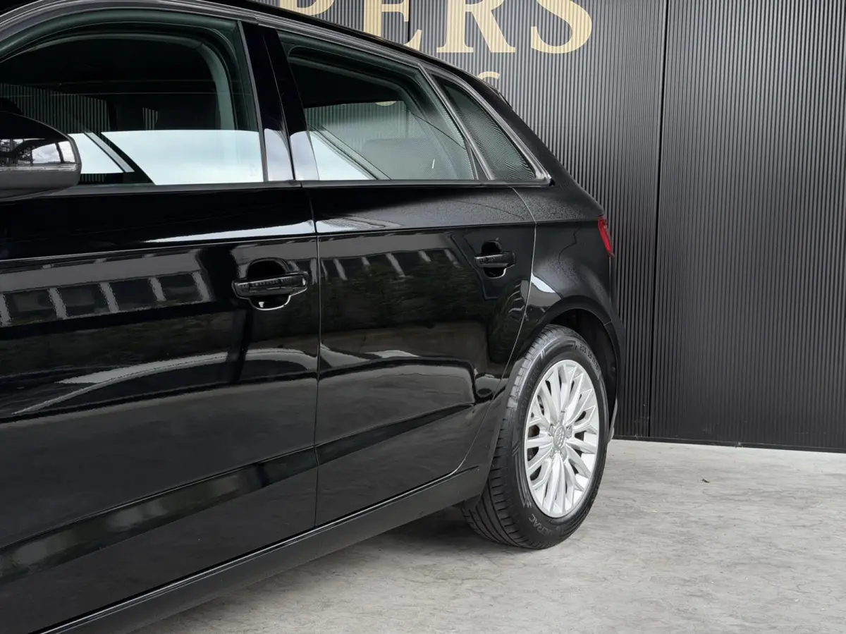 1.0 TFSI Sport Lease|Airco|Btw|NAP|