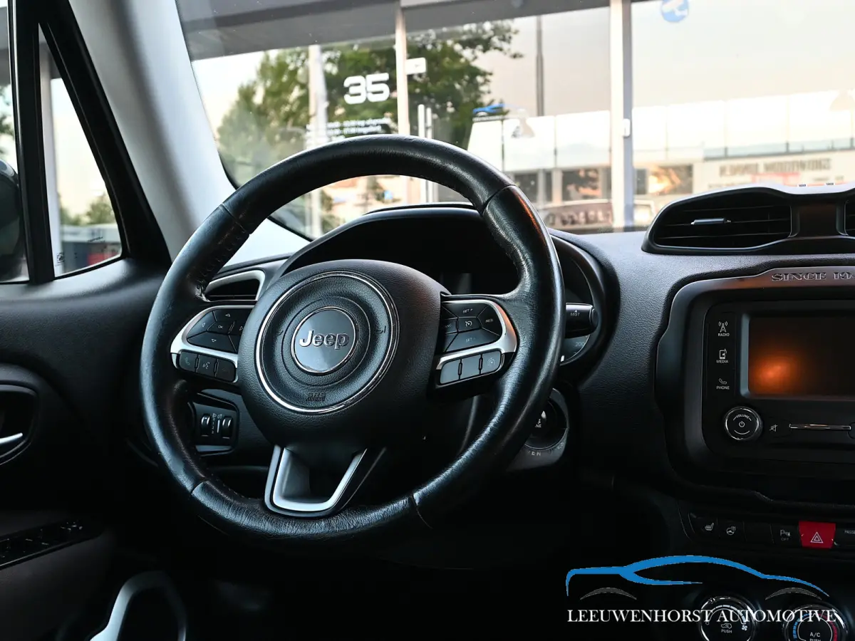 1.4 MultiAir Longitude, Automaat, stuur-stoelverw., navi,  cruise, airco, keyless, NL. dealerauto