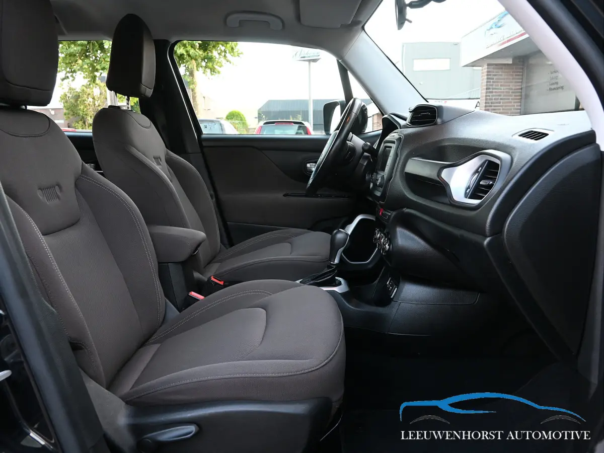 1.4 MultiAir Longitude, Automaat, stuur-stoelverw., navi,  cruise, airco, keyless, NL. dealerauto