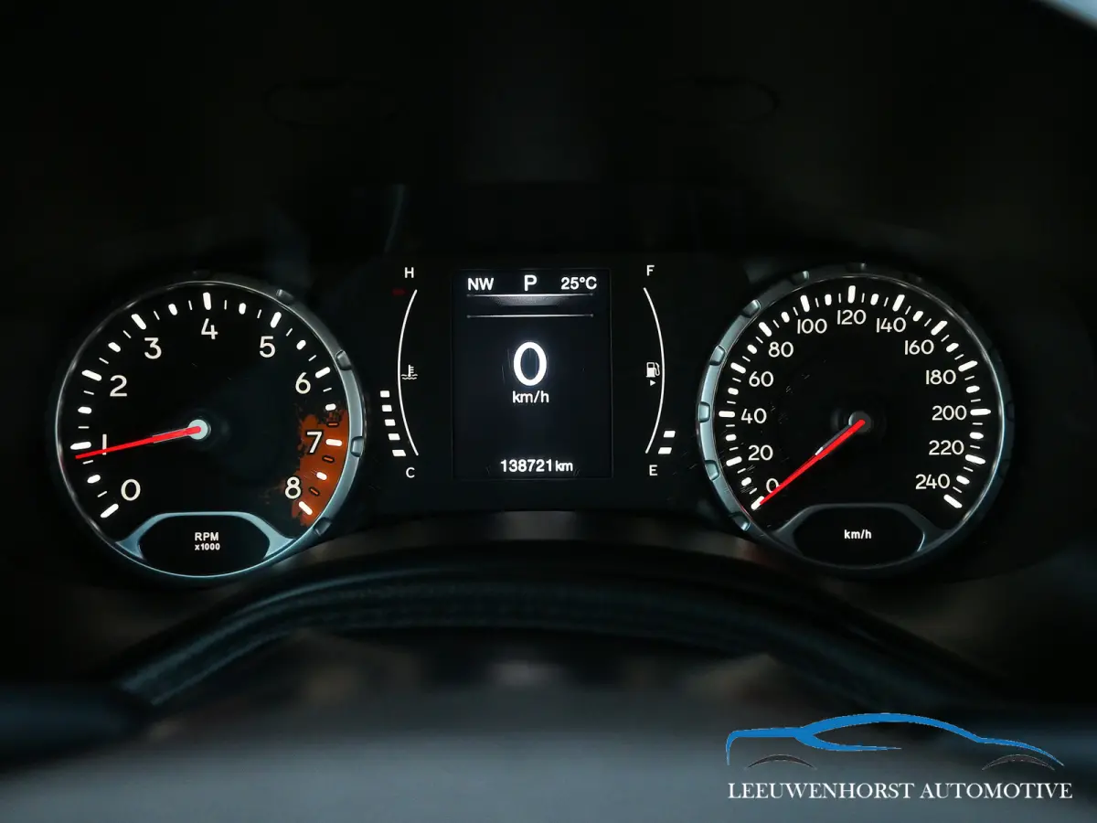 1.4 MultiAir Longitude, Automaat, stuur-stoelverw., navi,  cruise, airco, keyless, NL. dealerauto