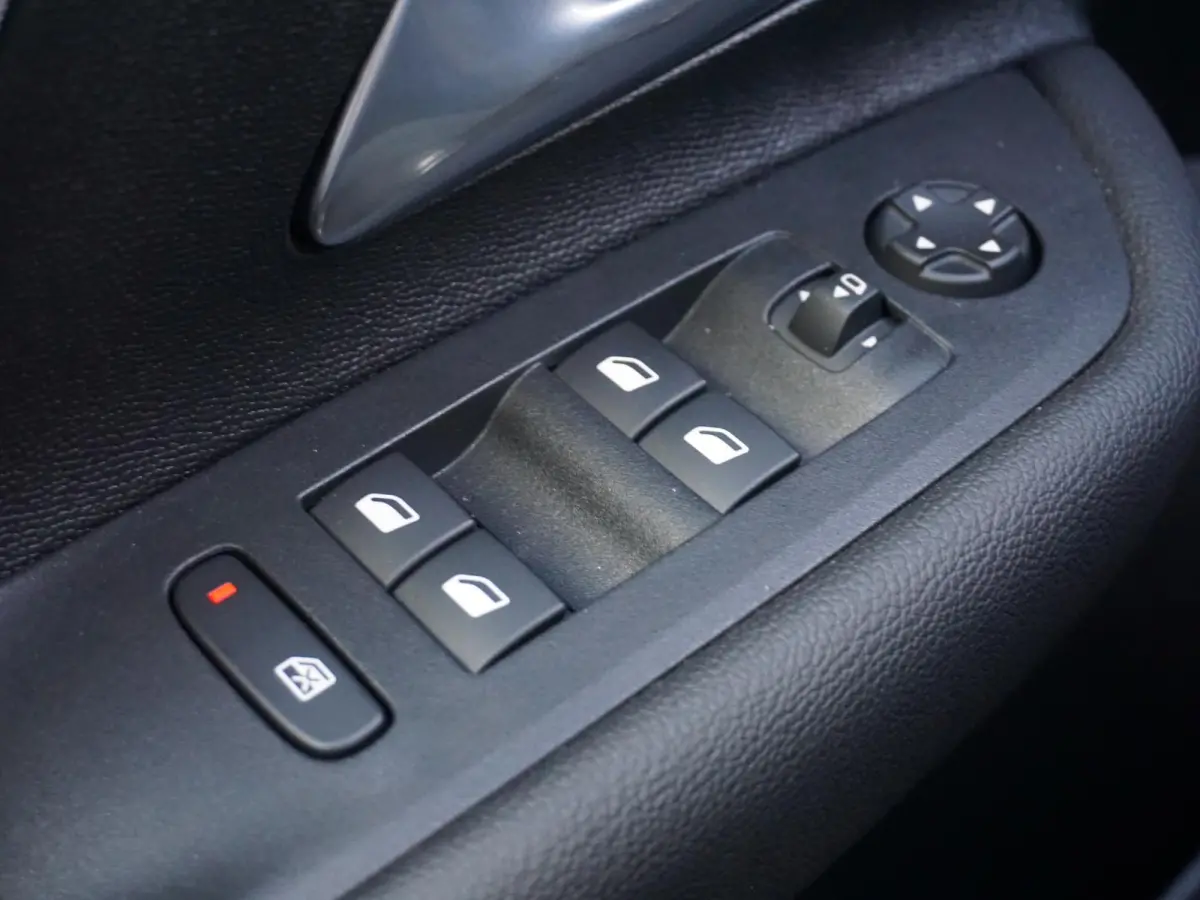 1.2 Turbo Hybrid Business Edition Winter pakket