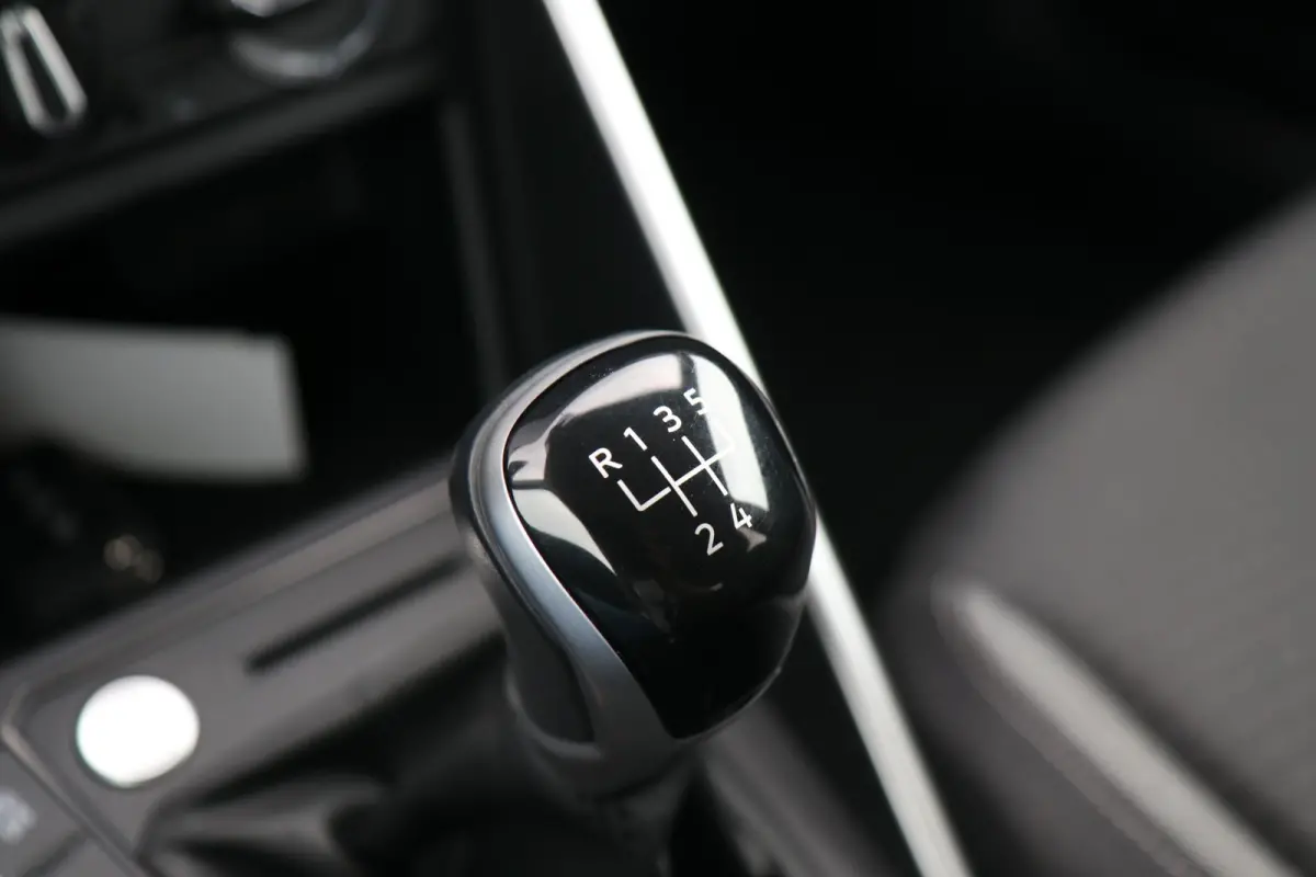 1.0 TSI 95pk Life | Trekhaak | Navigatie | Achteruitrijcamera | Stoelverwarming