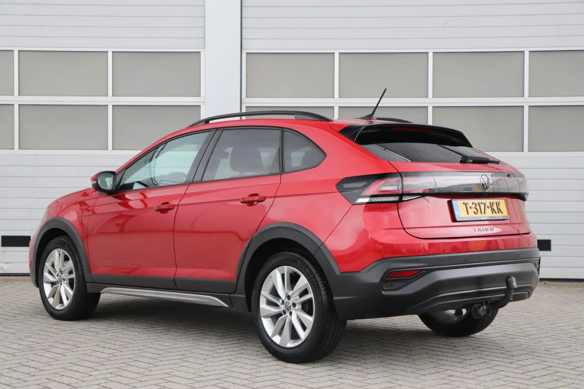 1.0 TSI 95pk Life | Trekhaak | Navigatie | Achteruitrijcamera | Stoelverwarming
