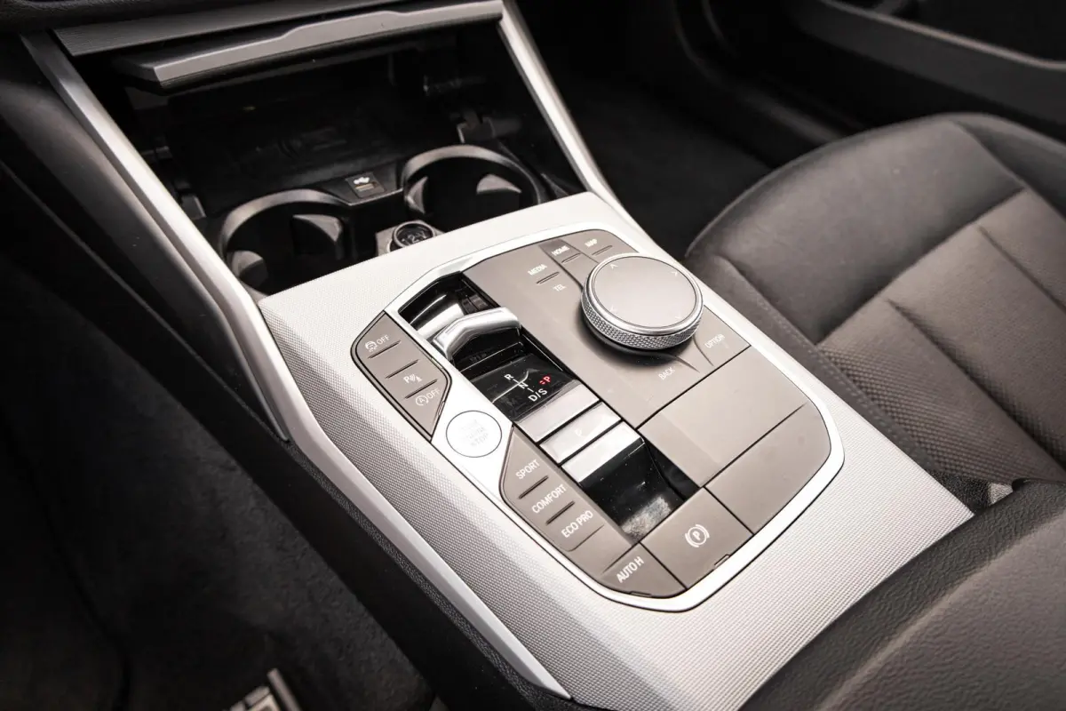 318i 156pk | Cruise Control | Stoelverwarming | Apple Carplay/Android Auto