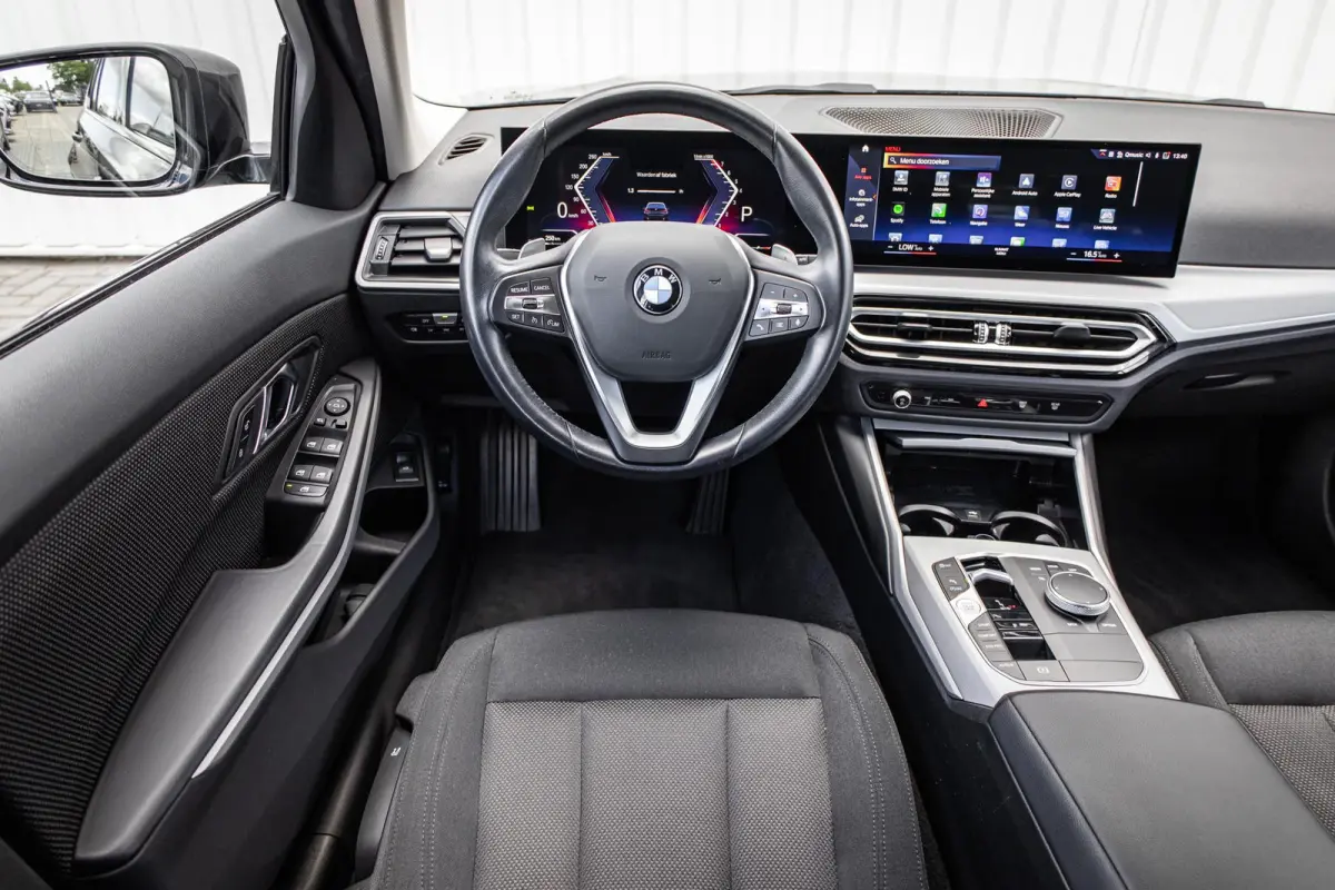 318i 156pk | Cruise Control | Stoelverwarming | Apple Carplay/Android Auto