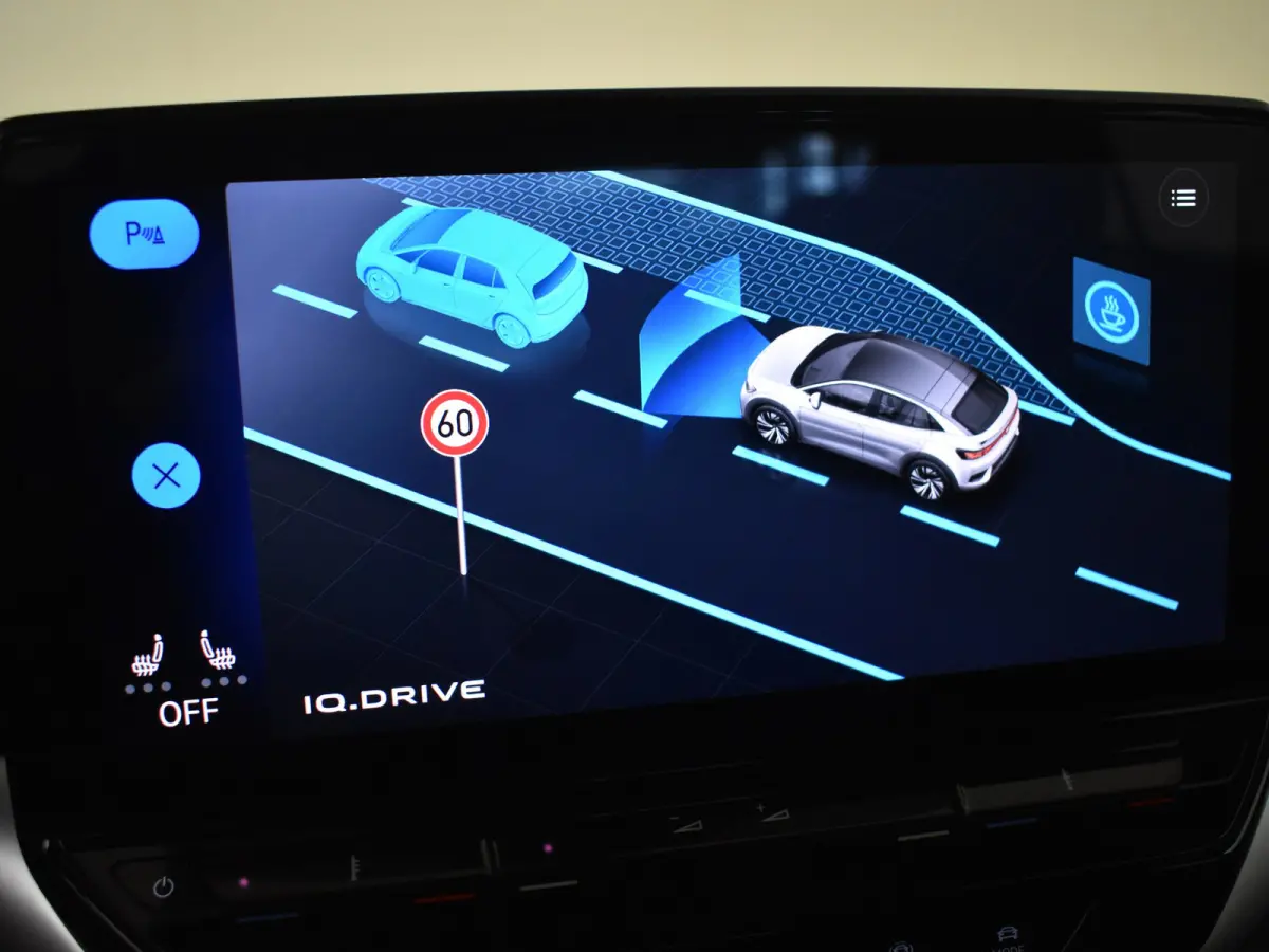 ID.5 Pro 77 kWh l Adaptief cruise control | SOH 98%  | App Connect | Navigatie | Stoel/stuurverwarming | Climate control | LED | DAB | 19 "LMV"