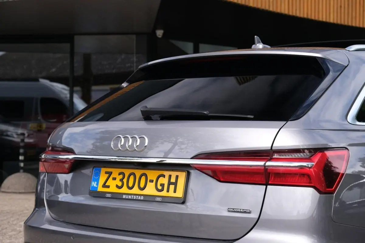 50 TDI quattro Business edition|RIJKLAAR|Pano|Trekhaak|Camera|Dodehoekdetectie|6-Cilinder