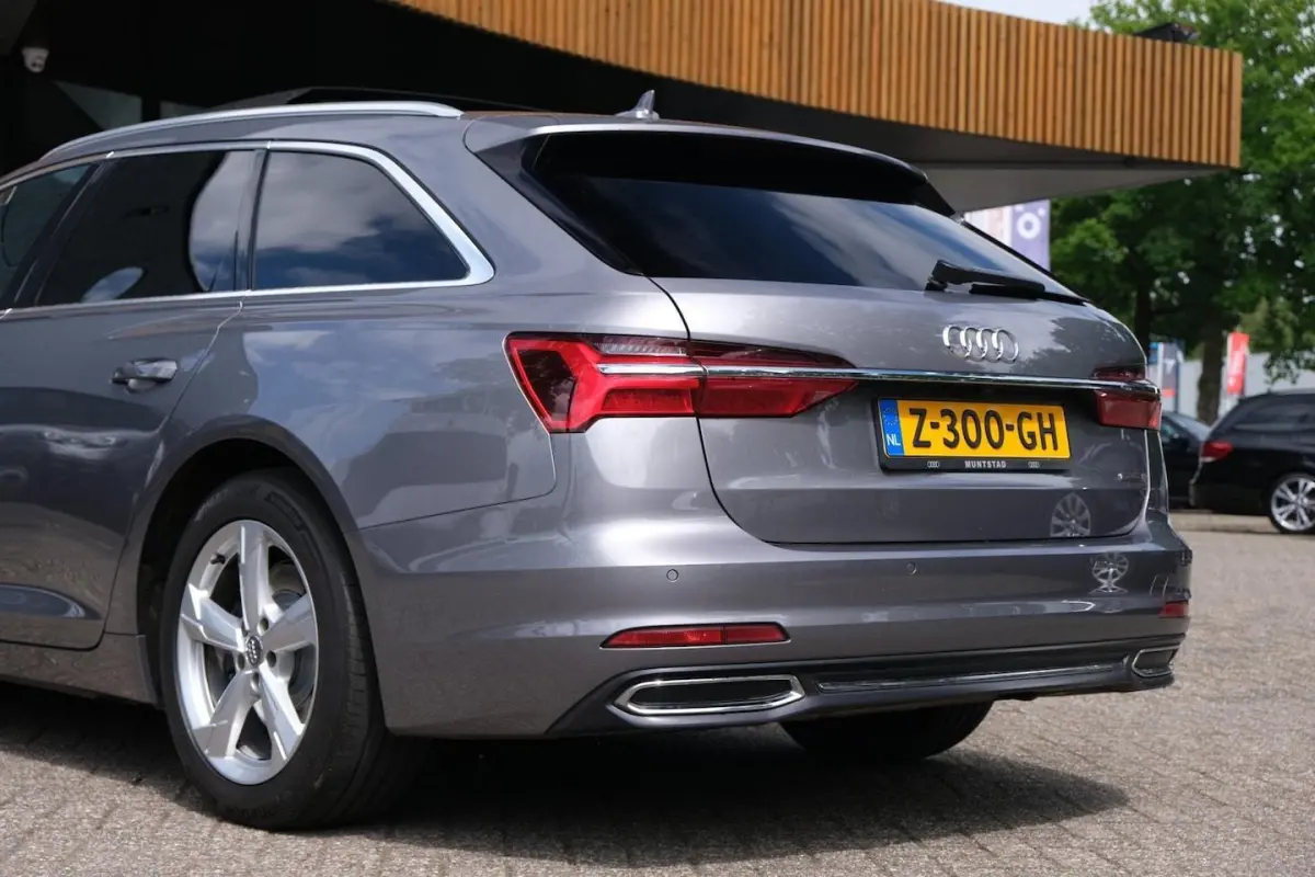 50 TDI quattro Business edition|RIJKLAAR|Pano|Trekhaak|Camera|Dodehoekdetectie|6-Cilinder