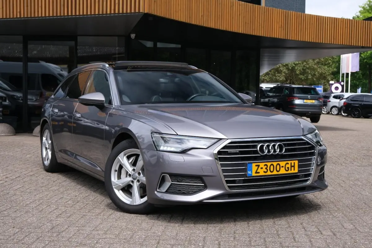 50 TDI quattro Business edition|RIJKLAAR|Pano|Trekhaak|Camera|Dodehoekdetectie|6-Cilinder