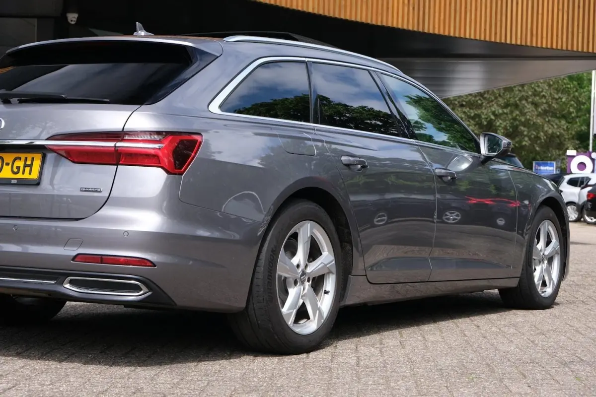 50 TDI quattro Business edition|RIJKLAAR|Pano|Trekhaak|Camera|Dodehoekdetectie|6-Cilinder