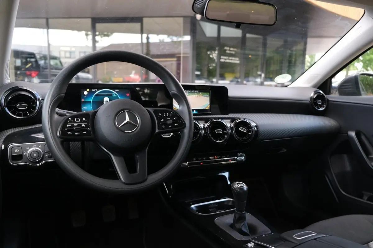 180|Rijklaar|Camera|Apple Carplay|Android Auto|LaneAssist|Regensensor