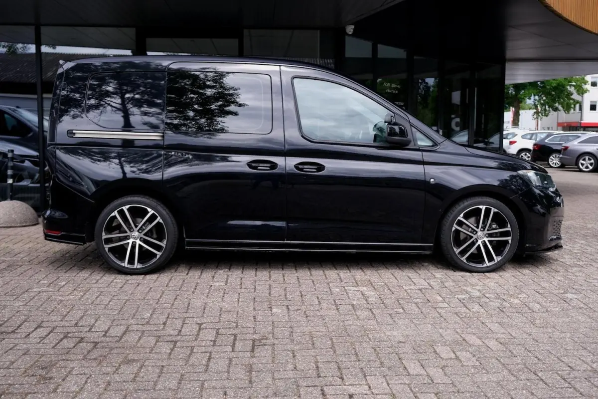 2.0 TDI|EXCL.BTW|1st Edition Blackline / R-line|Carplay|Rijklaar|Dealeronderhouden|1e Eige