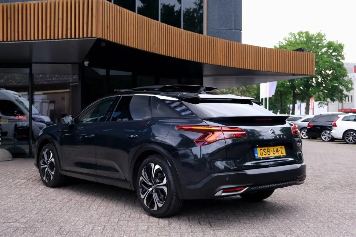1.6 Plug-in Hybrid 225 Shine|Rijklaar|Fulloption|ACC|360° Camera|Pano|HUD|Stuurwiel+Stoelv