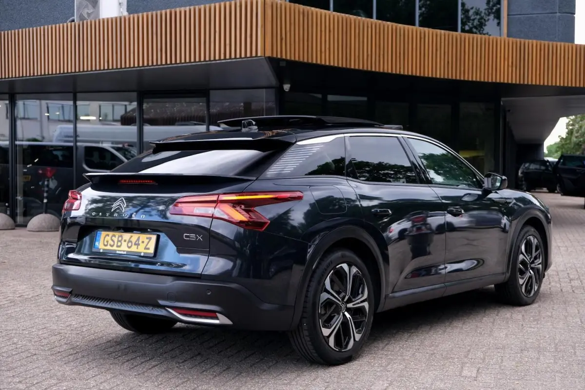 1.6 Plug-in Hybrid 225 Shine|Rijklaar|Fulloption|ACC|360° Camera|Pano|HUD|Stuurwiel+Stoelv