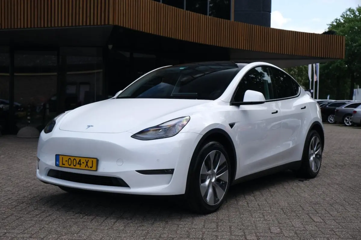 Long Range AWD 75 kWh|Rijklaar|SoH91%|FSD3|Pano|Trekhaak|Warmtepomp|INCL.BTW