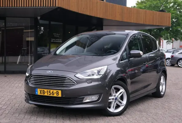 1.5 Titanium|Rijklaar|Camera|Carplay|AndroidAuto|Winterpakket|Dealeronderhouden