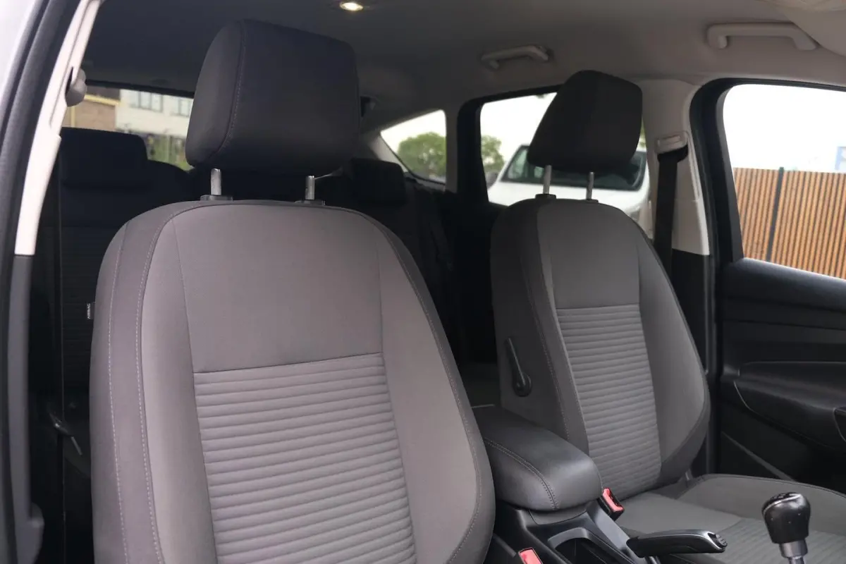 1.5 Titanium|Rijklaar|Camera|Carplay|AndroidAuto|Winterpakket|Dealeronderhouden