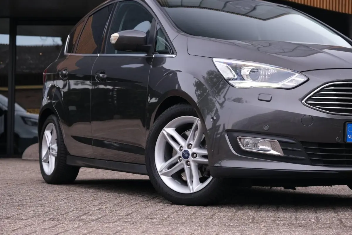 1.5 Titanium|Rijklaar|Camera|Carplay|AndroidAuto|Winterpakket|Dealeronderhouden