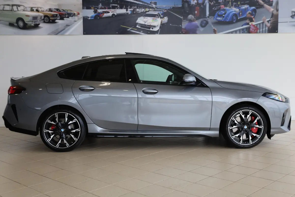 220 | M Sport Pro | Panoramadak | Harman/Kardon | Driving Assistant Plus