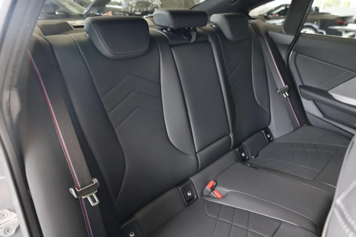 220 | M Sport Pro | Panoramadak | Harman/Kardon | Driving Assistant Plus