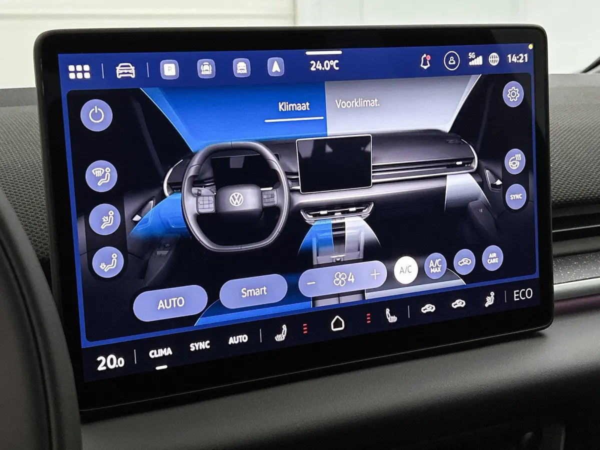Life 50 kWh 170 PK | Steunhaak | Navigatie | Apple Carplay draadloos | Stoelverwarming | Ruiten getint | 19" Lichtmetalen velgen | Android Auto draadloos | LED verlichting | Camera | Climate