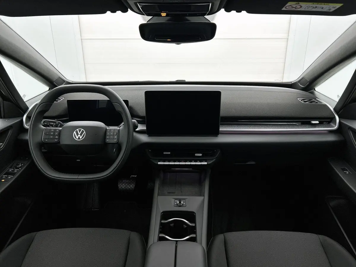 Life 50 kWh 170 PK | Steunhaak | Navigatie | Apple Carplay draadloos | Stoelverwarming | Ruiten getint | 19" Lichtmetalen velgen | Android Auto draadloos | LED verlichting | Camera | Climate