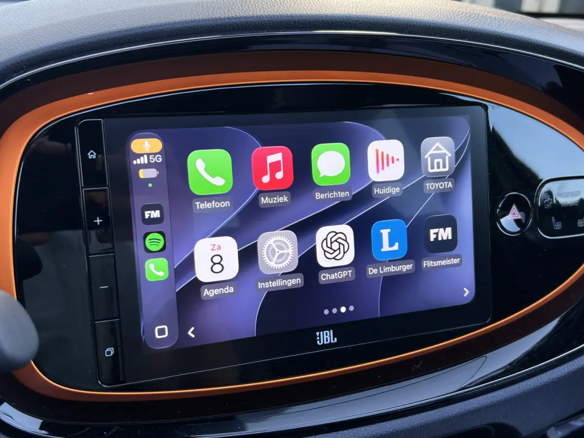 1.0 VVT-i S-CVT Limited | ACC | Camera | JBL | Carplay | Vouwdak