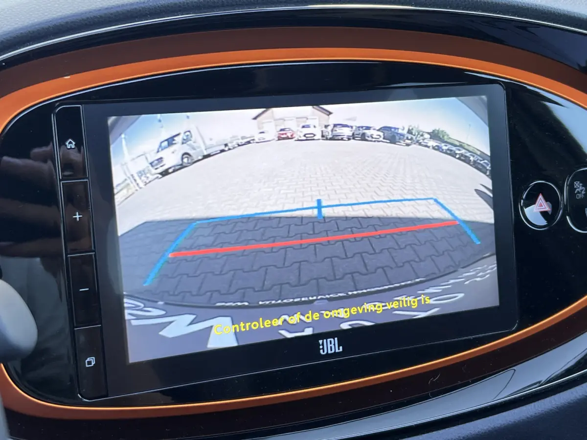 1.0 VVT-i S-CVT Limited | ACC | Camera | JBL | Carplay | Vouwdak
