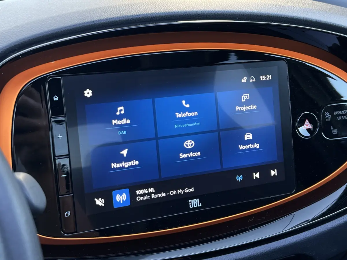 1.0 VVT-i S-CVT Limited | ACC | Camera | JBL | Carplay | Vouwdak