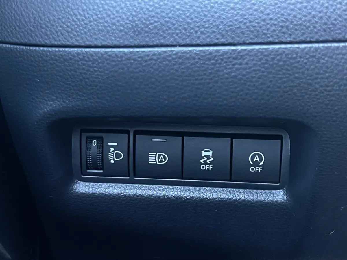 1.0 VVT-i S-CVT Limited | ACC | Camera | JBL | Carplay | Vouwdak