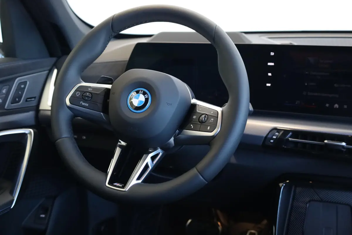 eDrive20 | M Sport Pro | Panoramadak | Harman/Kardon | Head-Up Display | Comfort Access | Trekhaak