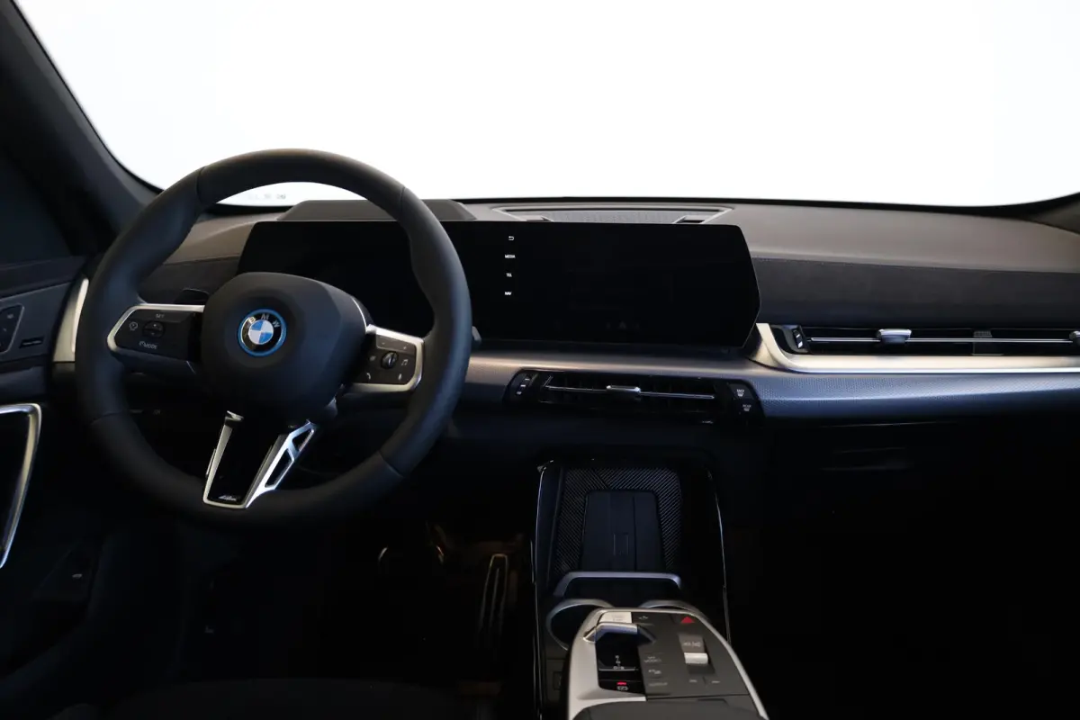 eDrive20 | M Sport Pro | Panoramadak | Harman/Kardon | Head-Up Display | Comfort Access | Trekhaak