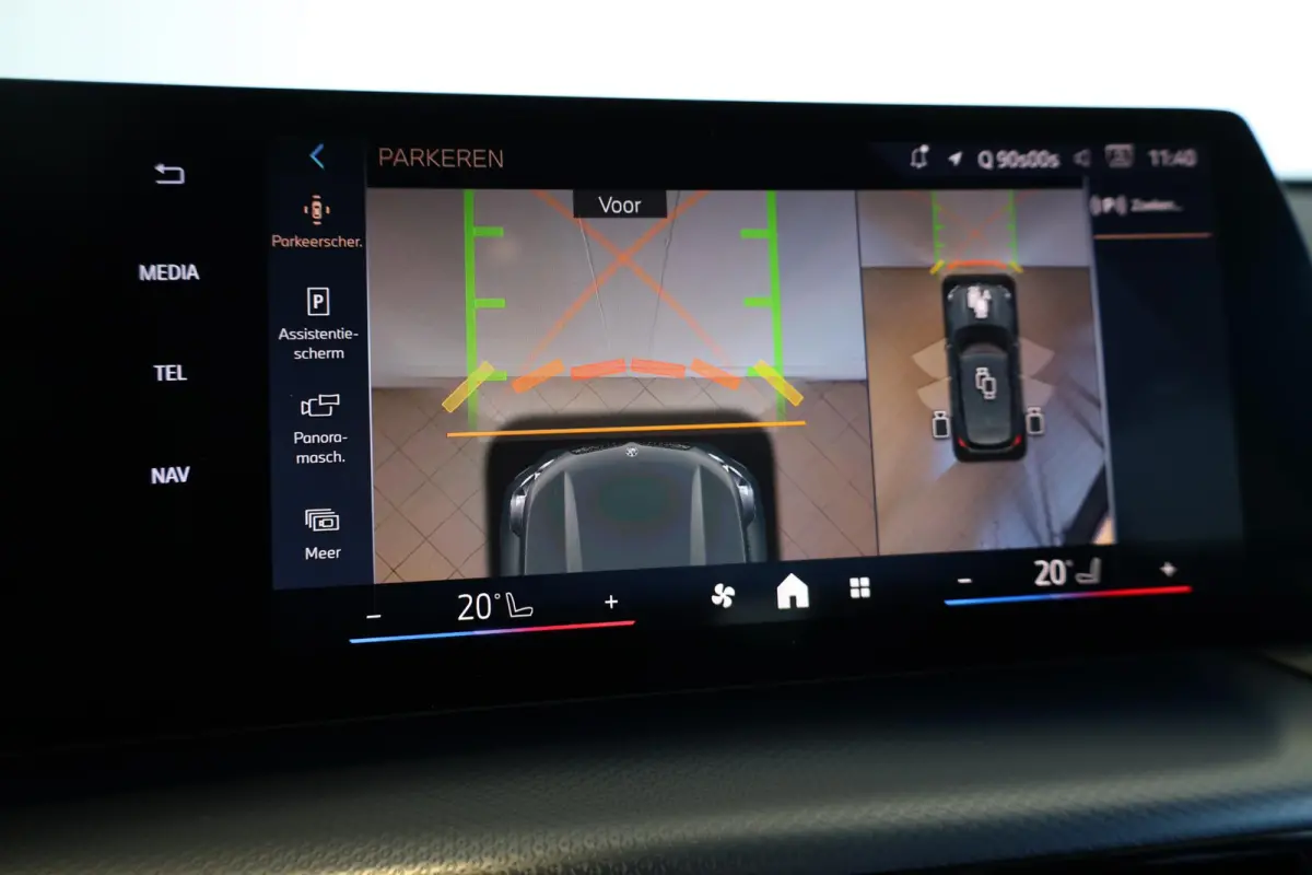 eDrive20 | M Sport Pro | Panoramadak | Harman/Kardon | Head-Up Display | Comfort Access | Trekhaak