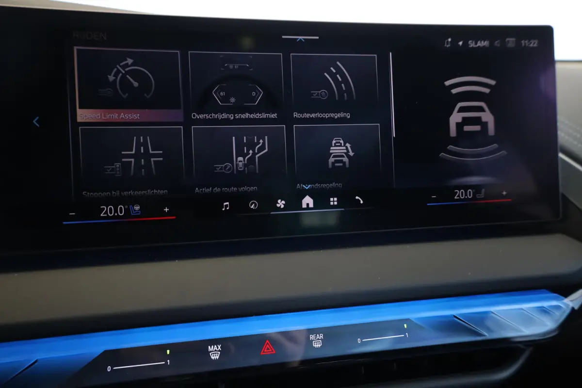 30e xDrive | M Sport Pro | Panoramadak | Driving Assistant Professional | Haman/Kardon | Trekhaak