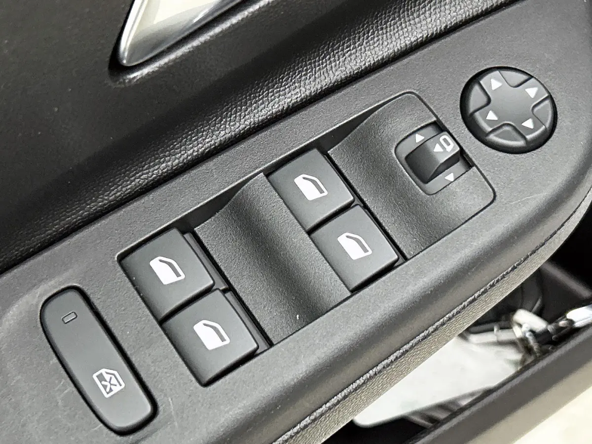 1.2 Turbo Hybrid GS