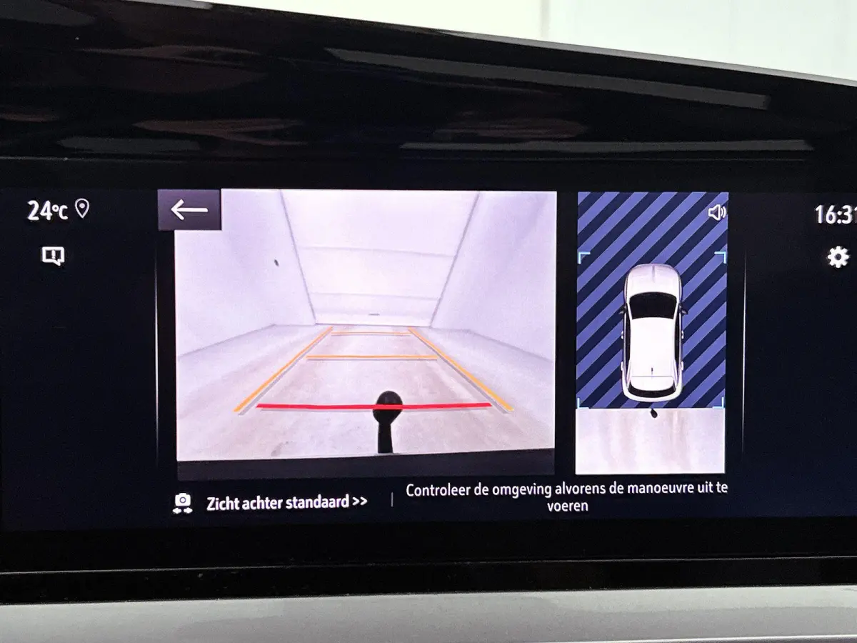 1.2 Elegance | Navigatie | Climate control | Trekhaak | Camera