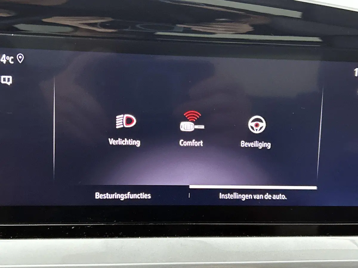1.2 Elegance | Navigatie | Climate control | Trekhaak | Camera