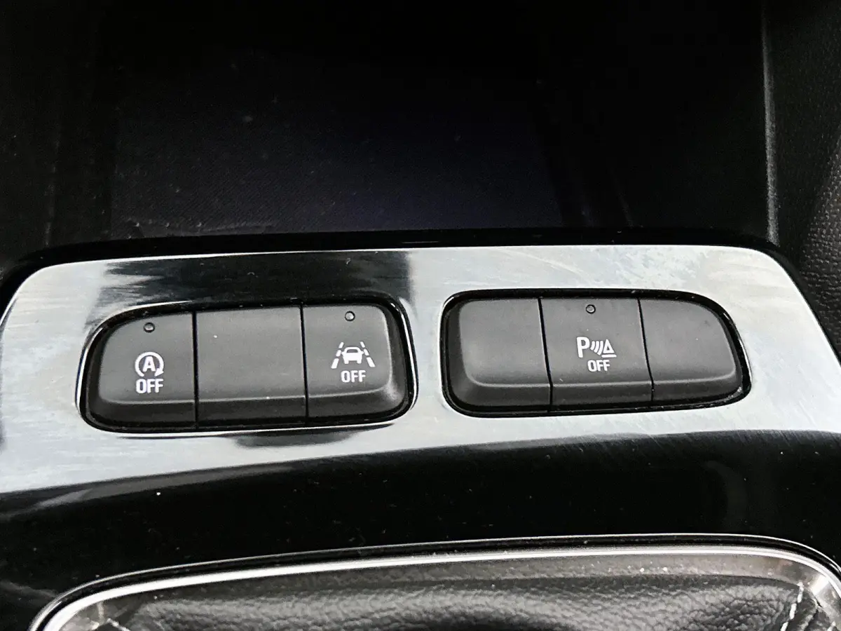 1.2 Elegance | Navigatie | Climate control | Trekhaak | Camera