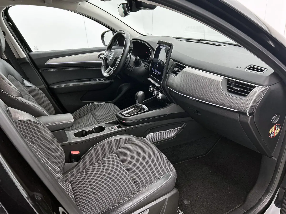 1.3 TCe 140 | Climate control | Camera | Apple Carplay/Android Auto