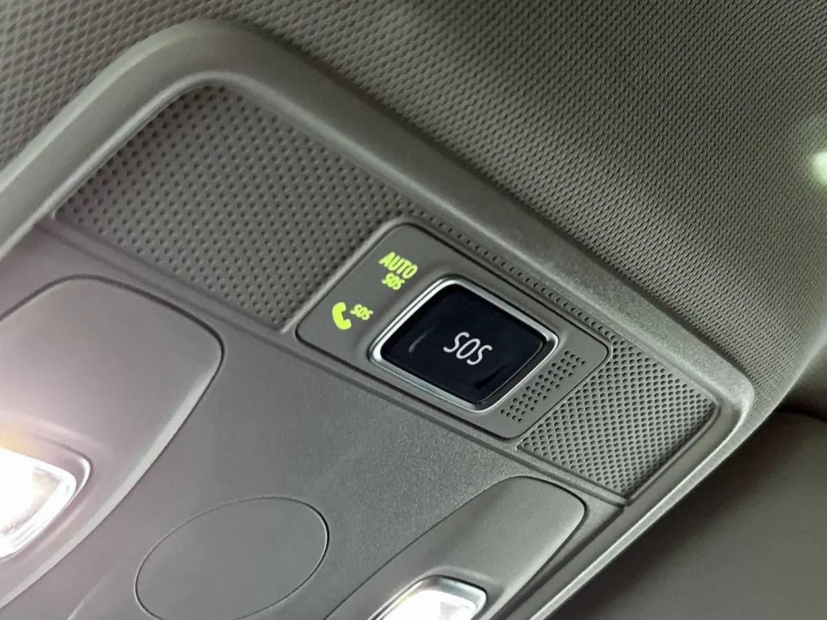 1.3 TCe 140 | Climate control | Camera | Apple Carplay/Android Auto